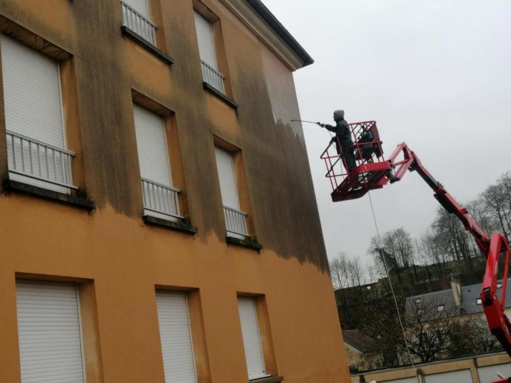 Nettoyage de façade avant/après secteur CHATEAU THIERRY